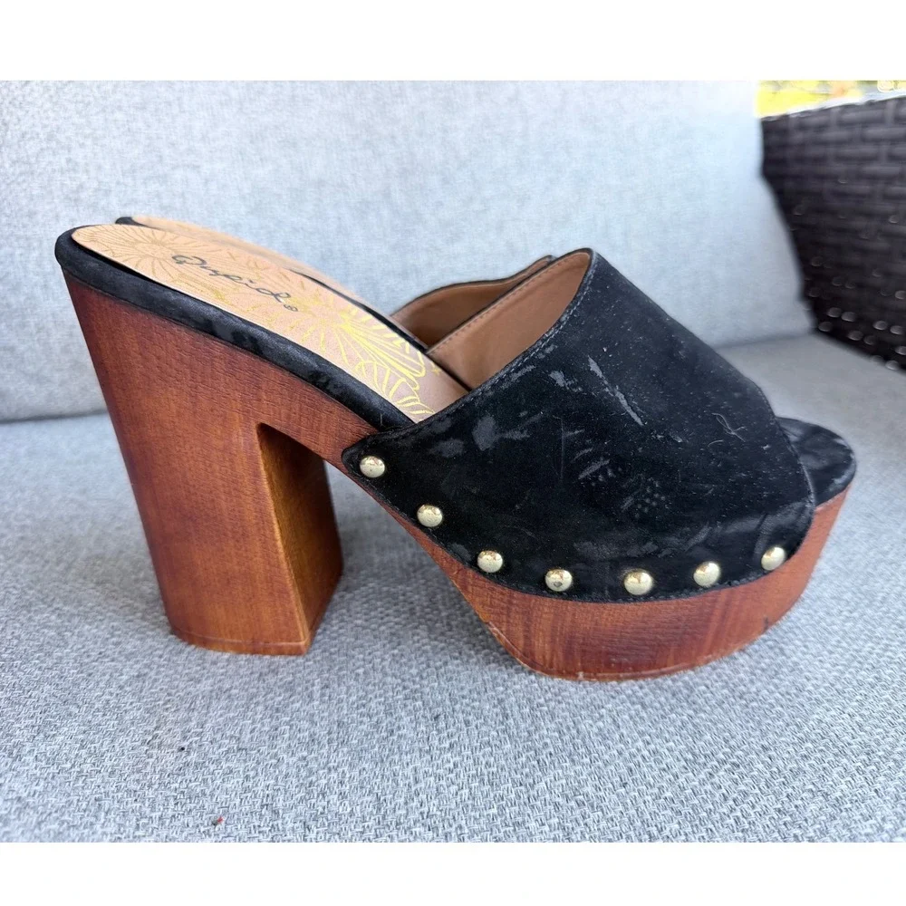 Qupid Platform Mules Womens 7.5 Black Good Studded Wood Block Heel Sandals